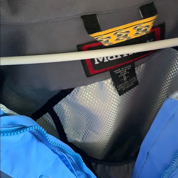 Blue Marmot winter jacket - Picture 3 of 4